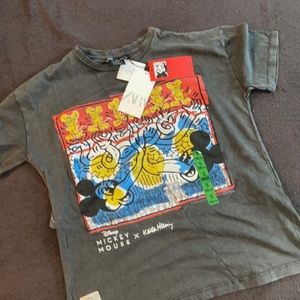 ZARA TEE 🫘🎁🫘DISNEY🫘🎁